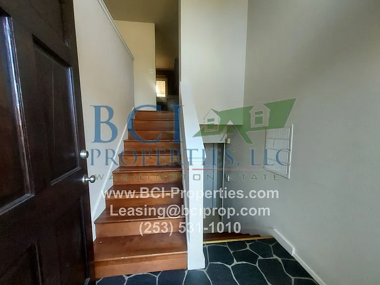 10616 98th St SW — Photo 18