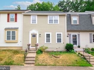 6903 Trestle Ct, Lorton, VA 22079