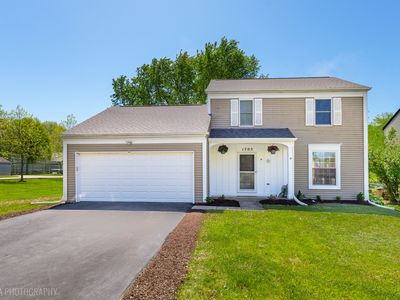 1705 Charles Ave, Algonquin, IL, 60102