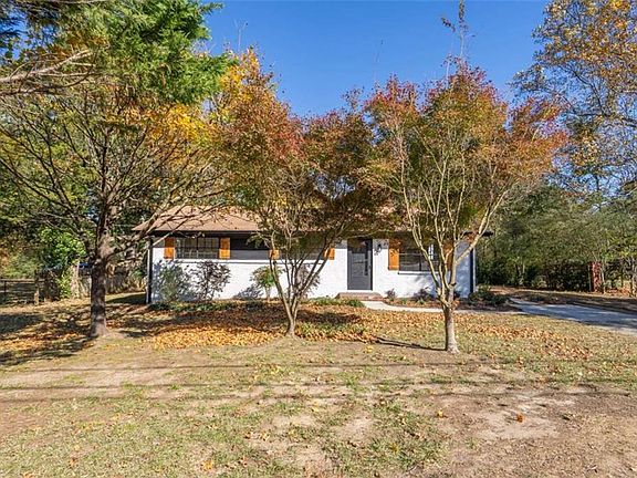 5th image of 511 Lee Byrd Rd