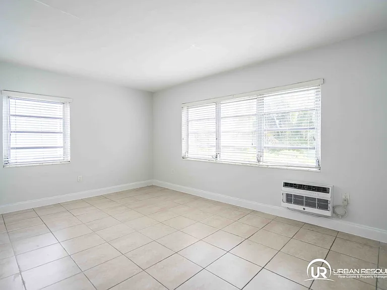 8300 Abbott Ave #18 — Photo 16