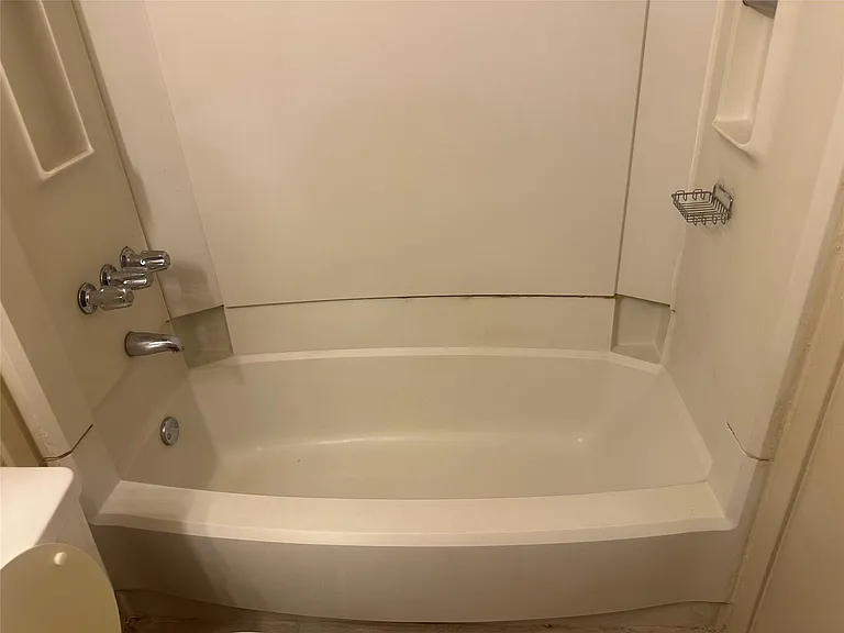 2602 S Bagdad Rd #A — Photo 13