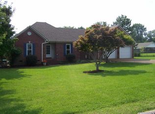 28 Ridge Cv, Lexington, TN 38351