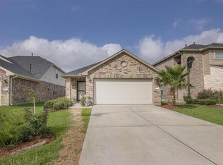 5139 Lagoon Ct, Bacliff, TX 77518
