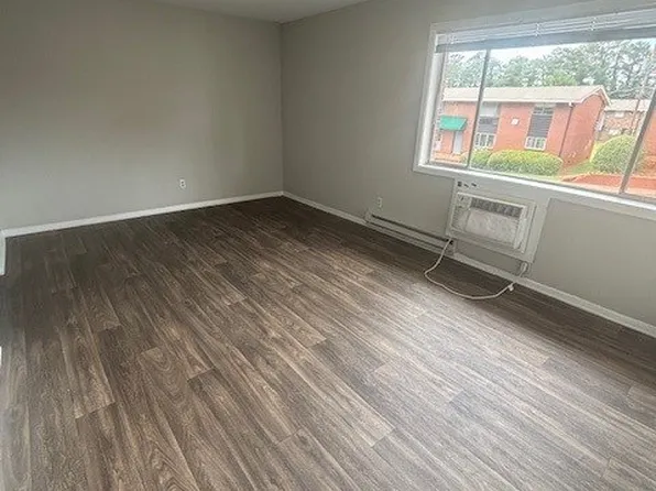 Cobbs Creek Apartments
