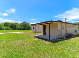 378 SW 6th St, Florida City, FL 33034