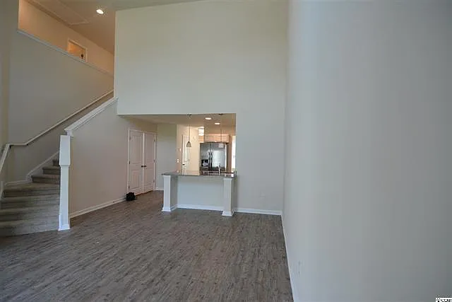 1109 Fairway Ln — Photo 5