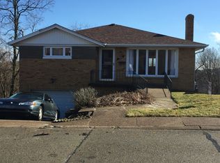 784 Southcrest Dr, Pittsburgh, PA 15226