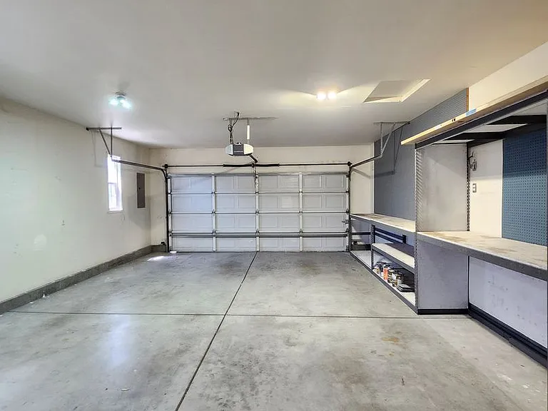 4914 Sinai Dr — Photo 17