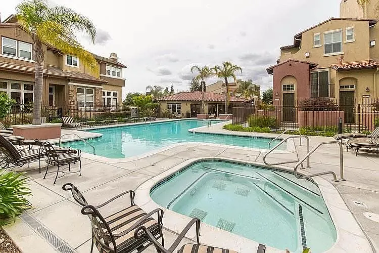 Community Pool and jacuzzi