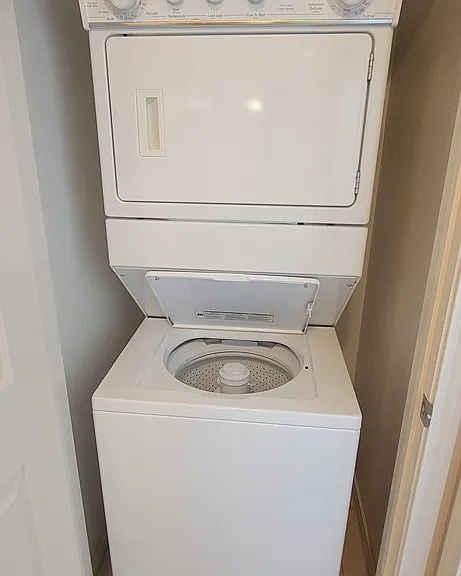 107 E Bahama St #7 — Photo 13