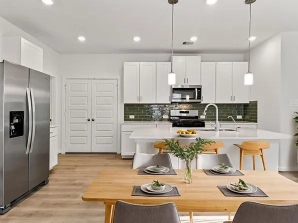 29203 Farmhouse Estates Dr, Waller, TX 77484