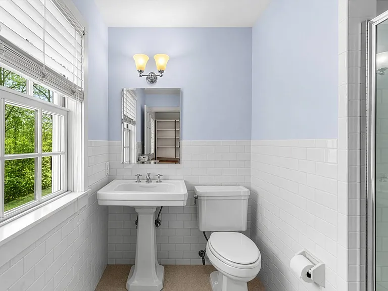 1280 Town Line Rd — Photo 14