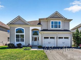 50 Dahlia Ct, Piscataway, NJ 08854