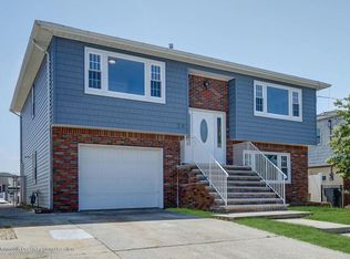 39 Green Island Rd, Toms River, NJ 08753