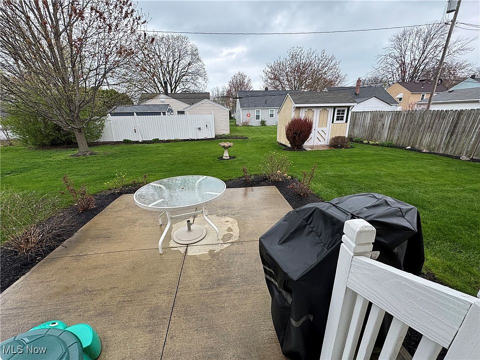 2nd image of 2247 Garfield Blvd