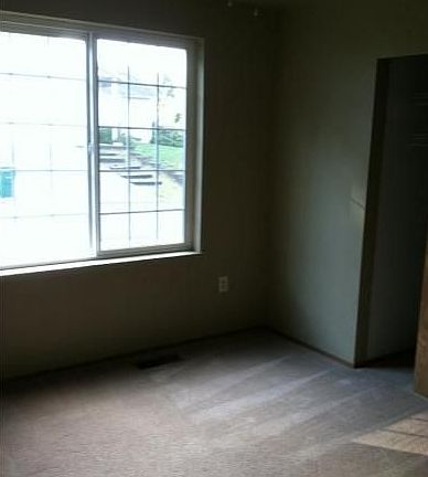bedroom #1