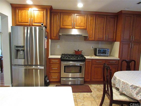 5th image of 955 Longview Dr