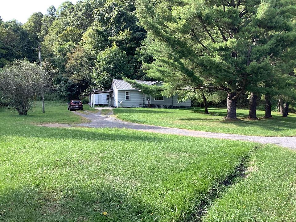1st image of 913 Laurel Ave