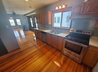 37 Crawford St, Watertown, MA 02472
