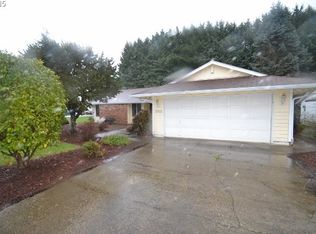 5715 NE 63rd Ave, Vancouver, WA 98661