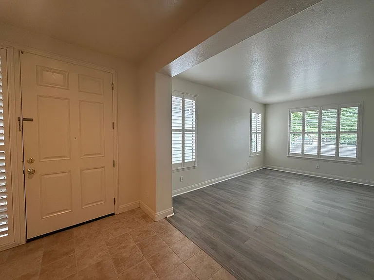 4221 Anatolia Dr — Photo 3