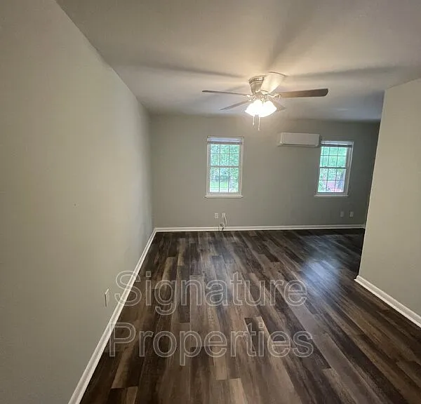 631 Quincy St #G — Photo 16