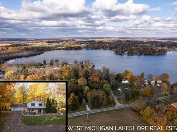 6071 122nd Ave, Fennville, MI 49408