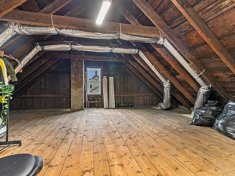 4 State St #4 — Photo 18