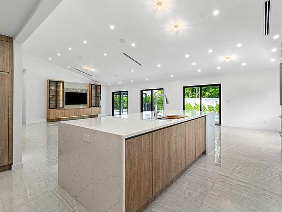 5th image of 22233 Hollyhock Trail