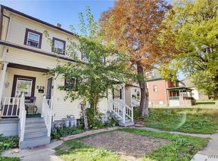 526 5th St, Niagara Falls, NY 14301