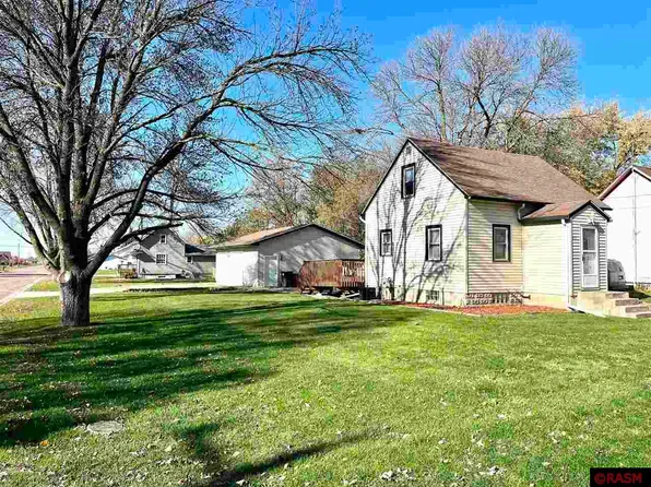 412 Central Ave S, Mapleton, MN 56065