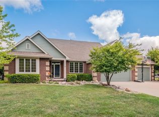 13309 Douglas Pkwy, Urbandale, IA 50323