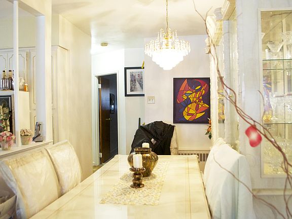 5th image of 9309 Avenue N