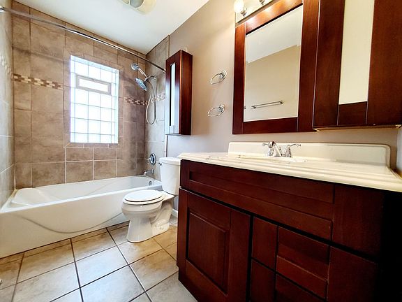 4th image of 6717 Forestdale Ave