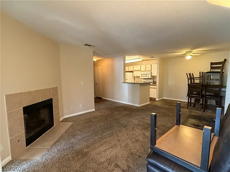 2200 S Fort Apache Rd #2048 — Photo 5