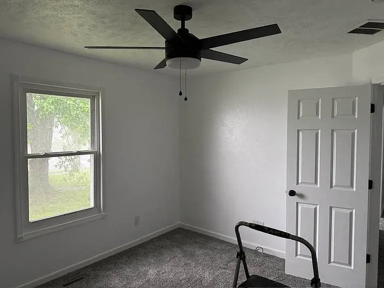 2263 W Deerfield St — Photo 11