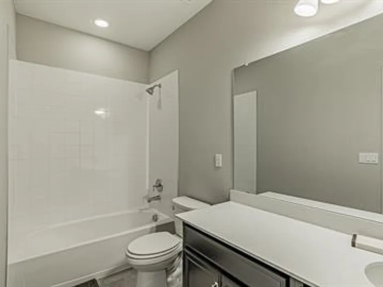8017 Yampa River Ave — Photo 18