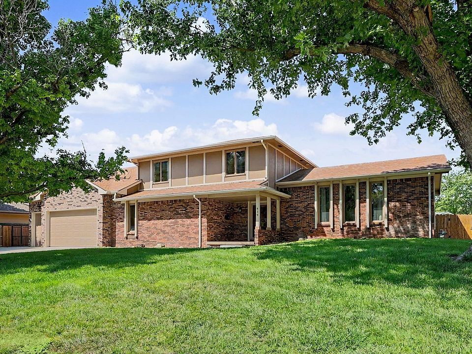1st image of 419 N Mimosa Dr