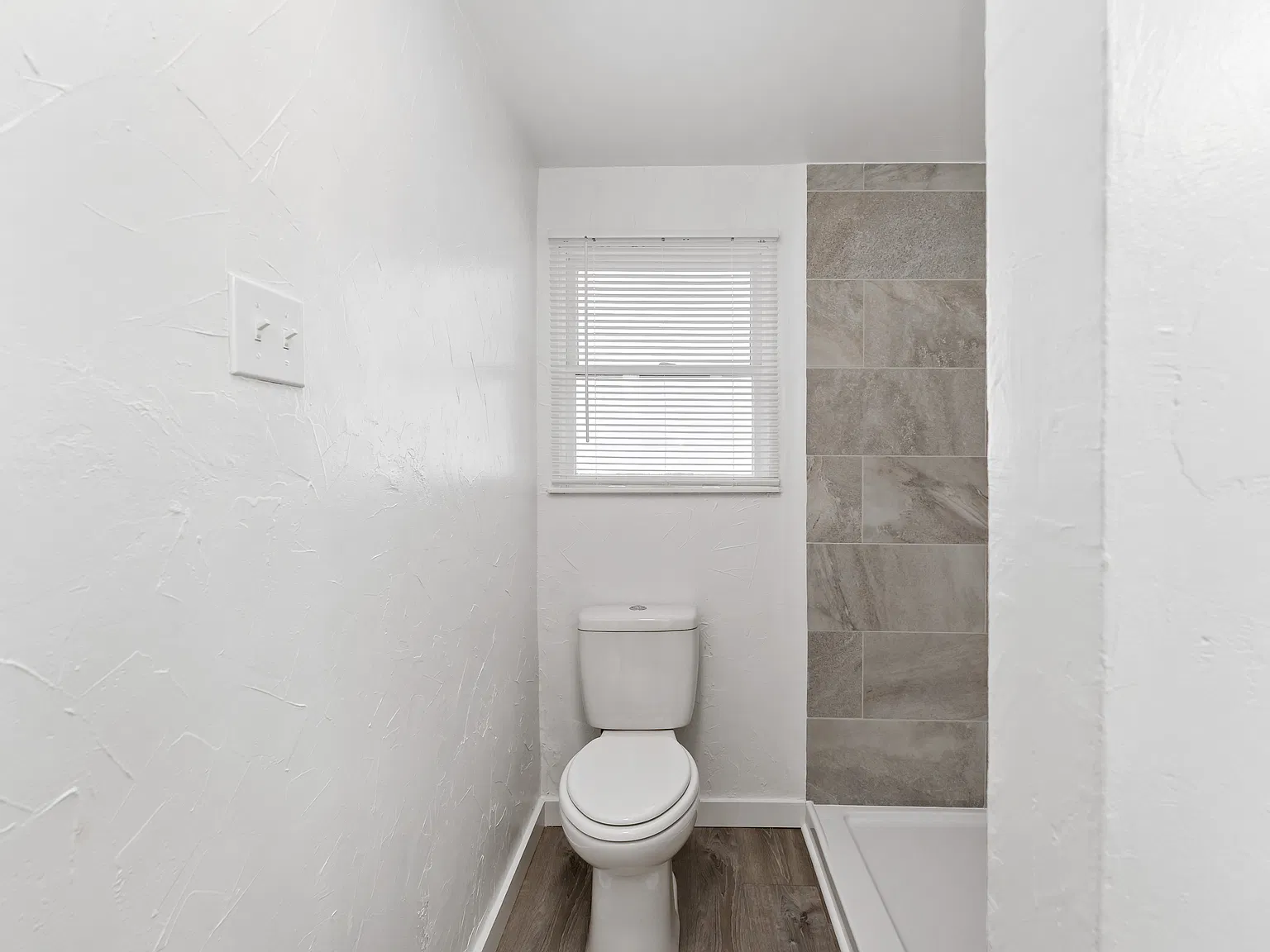 Jefferson Ave Apartments LLC — Photo 4