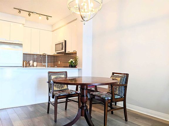 4th image of 5025 Four Springs Ave #1506