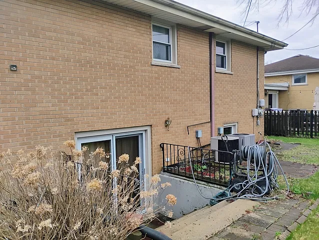 904 S Edward St — Photo 25