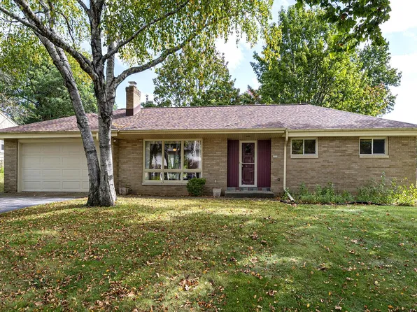 1322 North 119th STREET, Wauwatosa, WI 53226