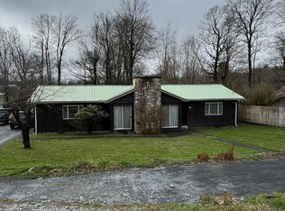 69 Valley Grove Ln, Craigsville, WV 26205
