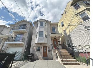 35 Norwood St #2, Newark, NJ 07106