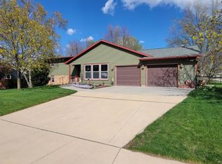 271 N Bird St, Sun Prairie, WI 53590
