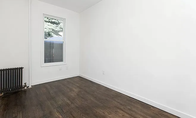 Rented by Evergreen Realty & Investments | media 5