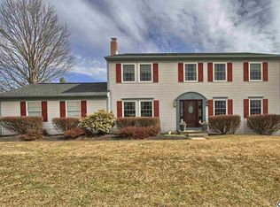 706 Carriage Ln, Mechanicsburg, PA 17050