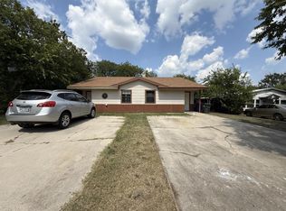 318 W Lincoln Ave #B, Copperas Cove, TX 76522