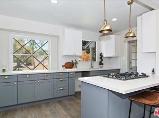 16438 Plummer St, North Hills, CA 91343